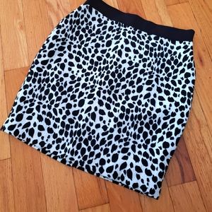 NWTs ann taylor mini skirt